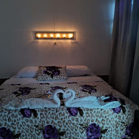 Hotel Kamelot Parque Central Κετσαλτενάνγκο Εξωτερικό φωτογραφία