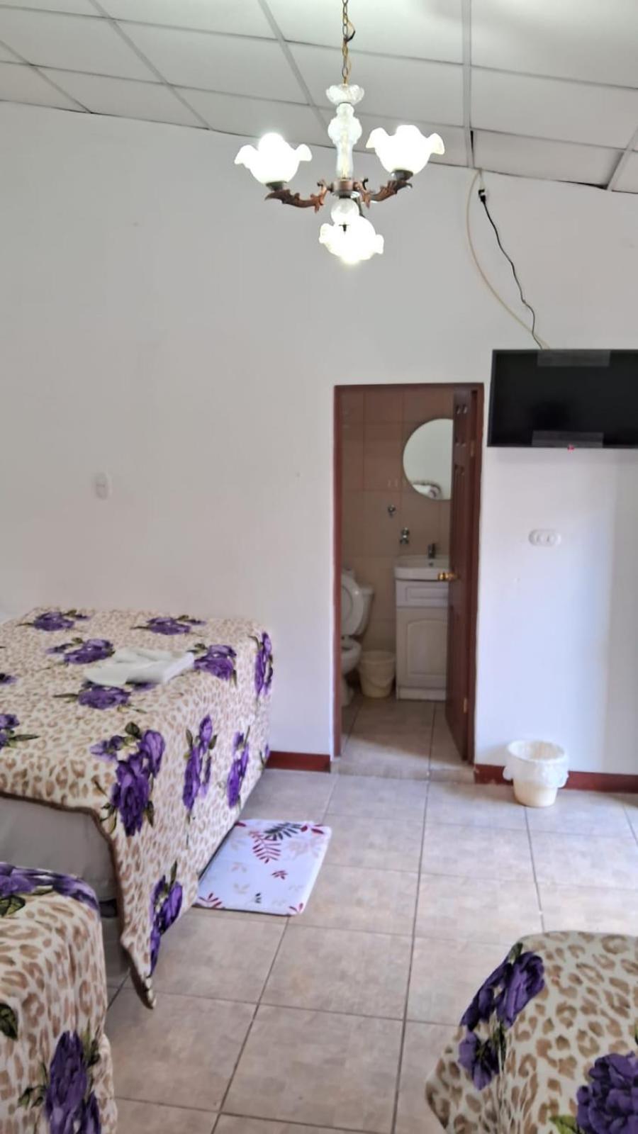 Hotel Kamelot Parque Central Κετσαλτενάνγκο Εξωτερικό φωτογραφία