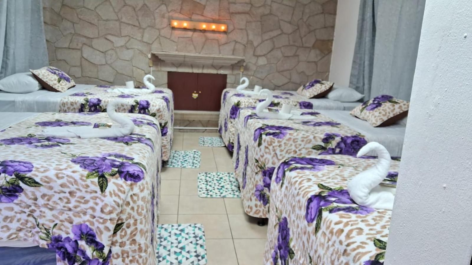 Hotel Kamelot Parque Central Κετσαλτενάνγκο Εξωτερικό φωτογραφία