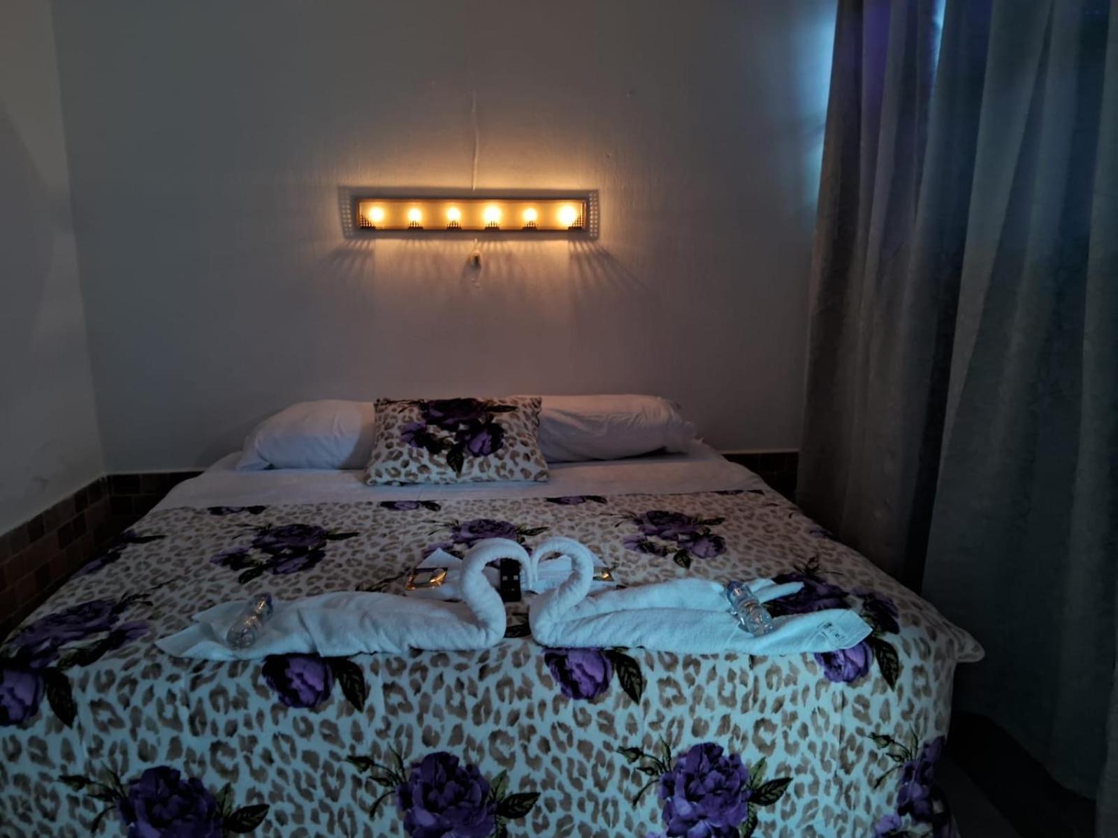 Hotel Kamelot Parque Central Κετσαλτενάνγκο Εξωτερικό φωτογραφία